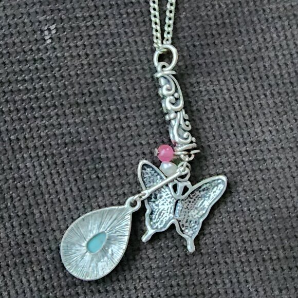 Vintage Aztec Bohemian Medallion Butterfly Necklace - Picture 15 of 15